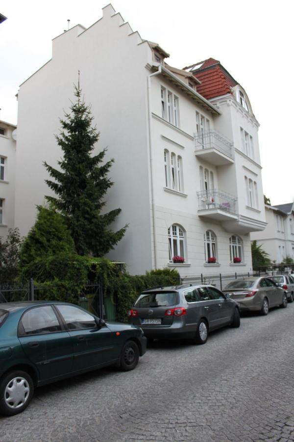 Top Location Zoppot Exterior foto